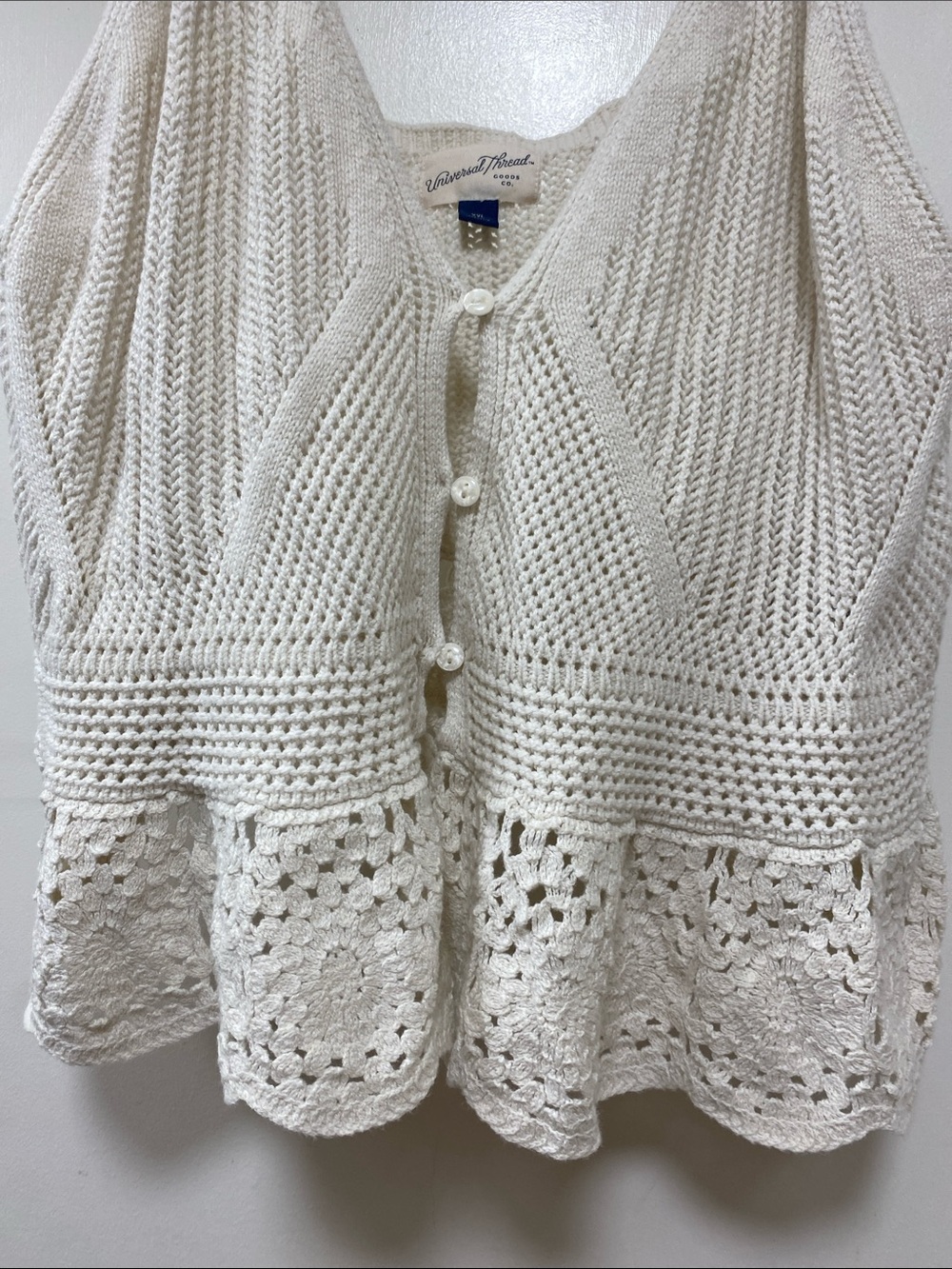 Universal Thread Cream Crochet Button-Front Tank - Picture 4 of 12